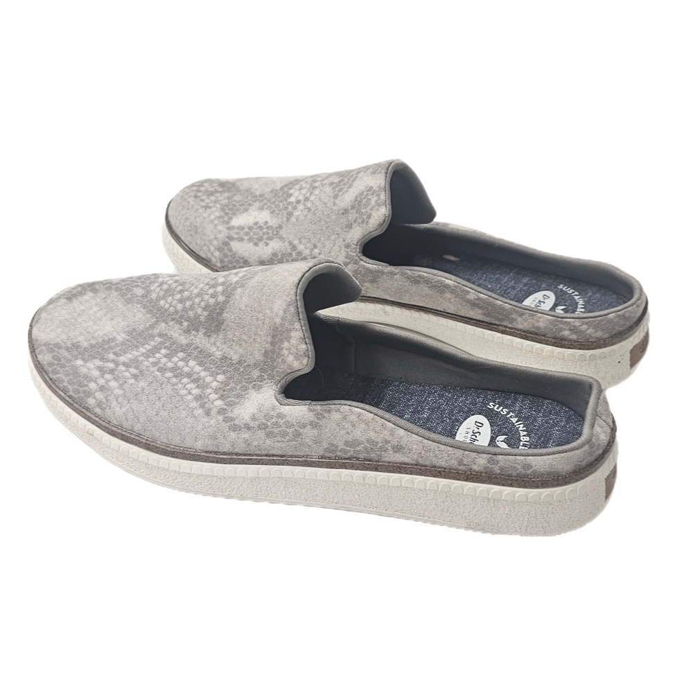 Dr. Scholl’s Sink In Snake Print Mule Clog Grey Embossed 6 NWOT Comfort